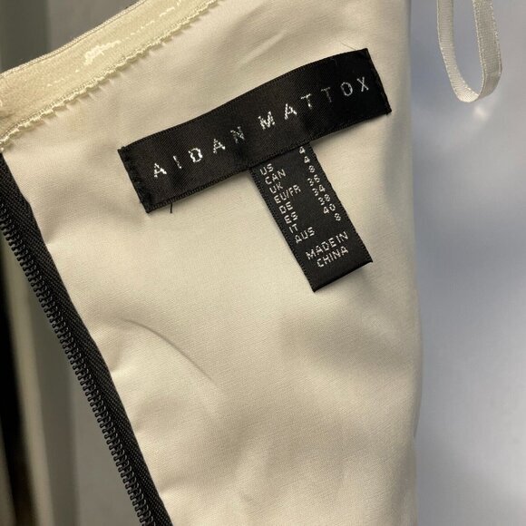 Aidan Mattox Cocktail Dress Womens 4 Black Embroidered Overlay Off Shoulder HOCO - Picture 10 of 16